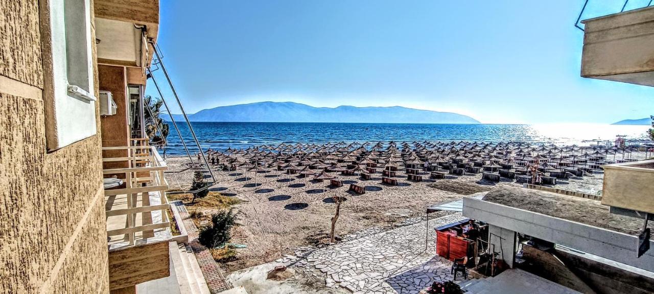 Rass' Apartment Vlorë Exteriör bild
